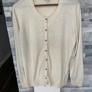 Gap XXL cream button up cardigan.